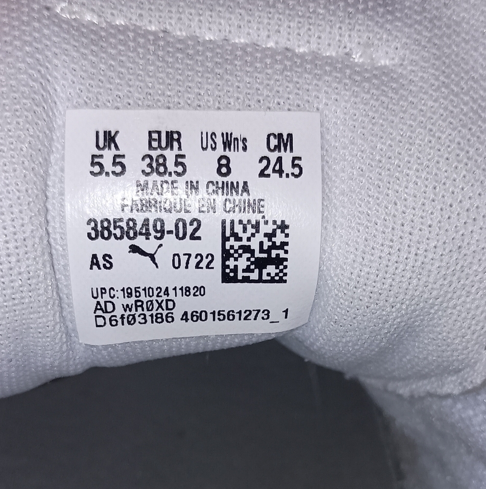 Puma Solid white leather  Women's Size 8 Sneakers - Picture 4 of 11